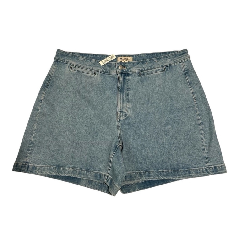 NWT Madewell Denim Emmett Short: Welt Pocket Edition | Light Wash | Women’s 16W